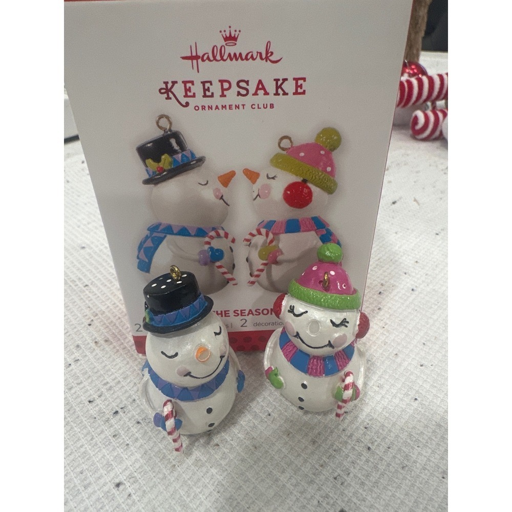 Hallmark Keepsake Ornament Club 2013 Member Exclusive Snowmen Set 2 broken nose